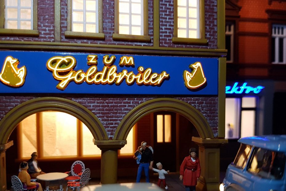 H0-Leuchtschrift-Goldbroiler